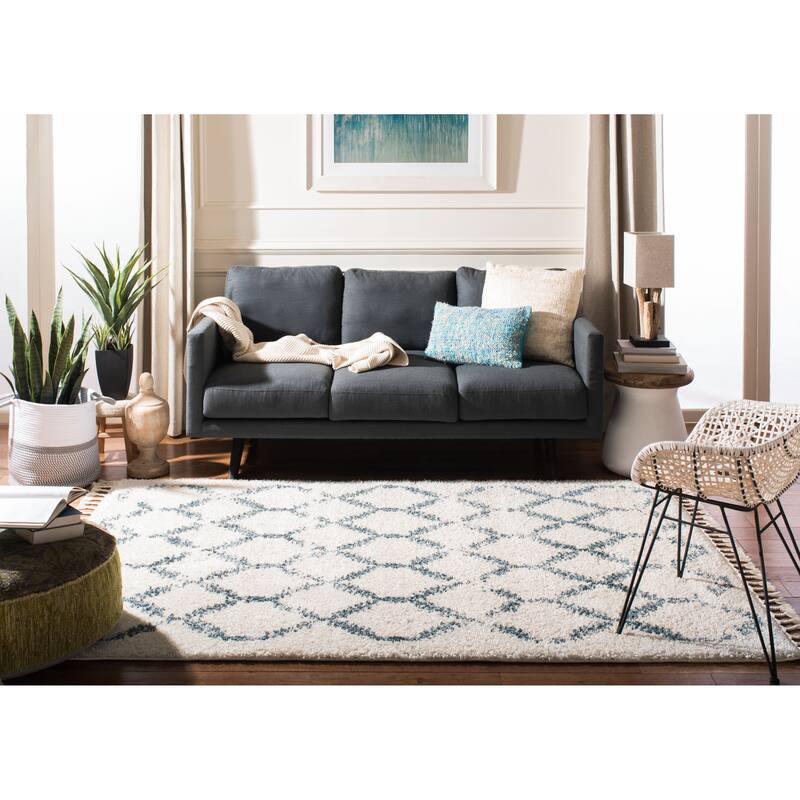 SAFAVIEH Berber Fringe Hassanah Lillis Trellis 1.2-inch Thick Rug
