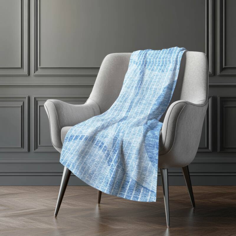 Premium Machine Washable Geo Sherpa Throw Blanket
