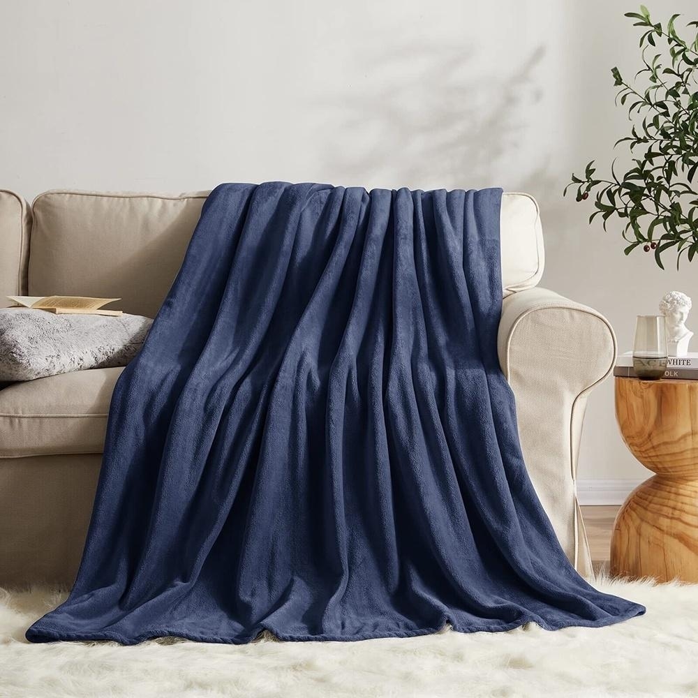 King Size Fleece Blanket Lightweight Super Soft Navy 108 x 90
