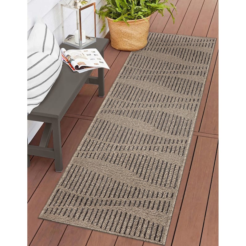 Liora Manne Monaco Wave Indoor/Outdoor Area Rug - 1'11" x 7'6" - Taupe