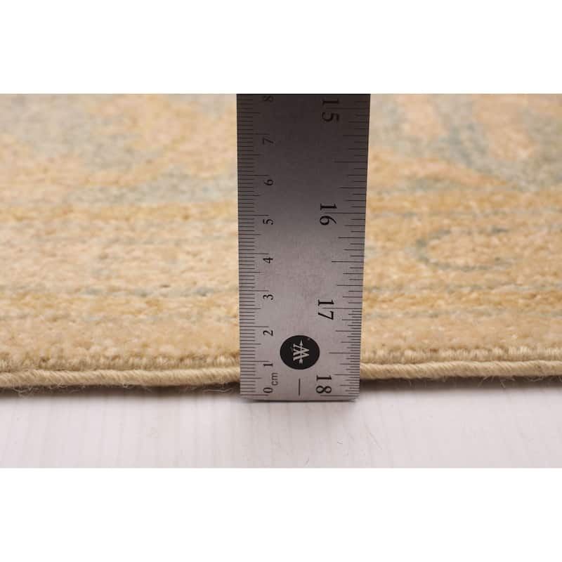 ECARPETGALLERY Hand-knotted Peshawar Oushak Ivory Wool Rug - 5'0 x 7'10