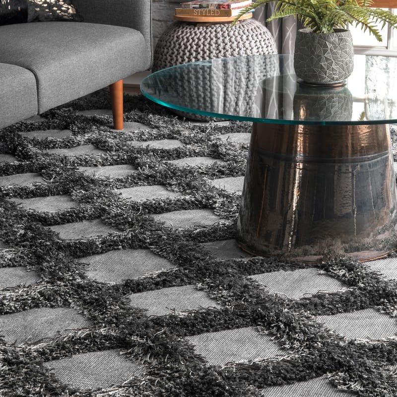 Nuloom Francene Diamond Trellis Shag Area Rug - 6' 7" x 9' - Dark Gray - Rectangle