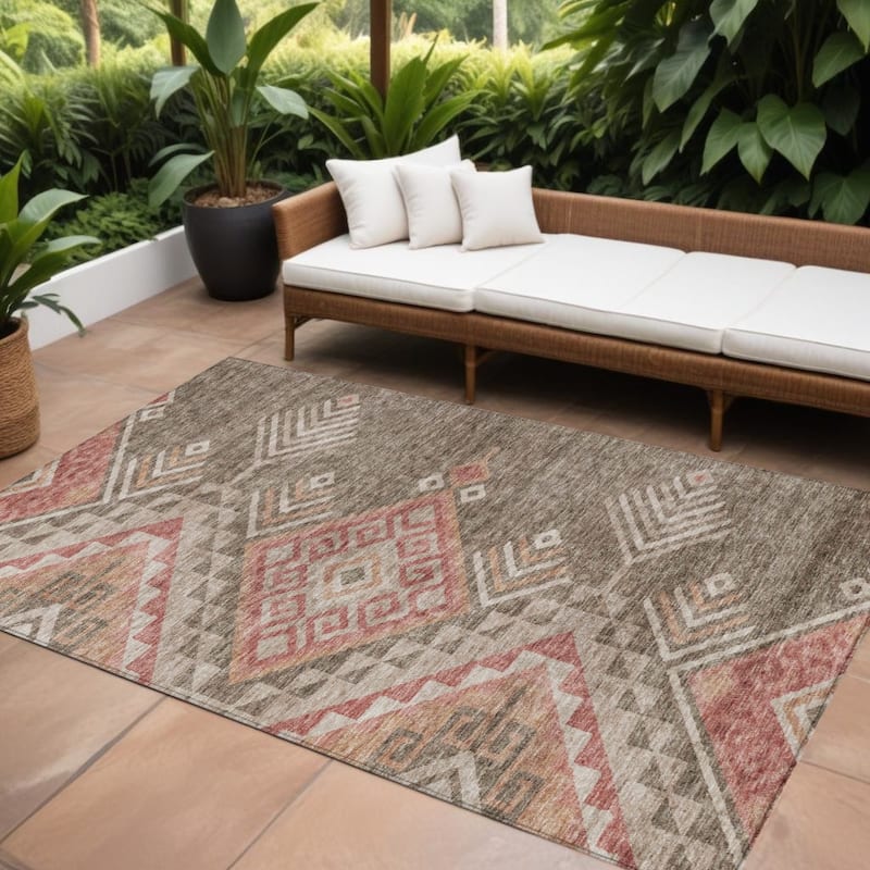 HomeRoots Southwestern Transitional Rectangle Outdoor Rug - 9' X 12'