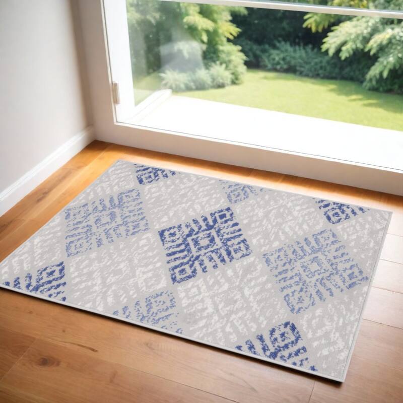 Cada Power Loomed Geometric Modern Stain Resistant Area Rug By HomeRoots - 60' X '36' X '0.39 - 60' X '36' X '0.39 - Cream/Onyx - Rectangle