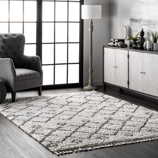 slide 2 of 29, Nuloom Transitional Kristi Shag Area Rug 4' x 6' - Ivory