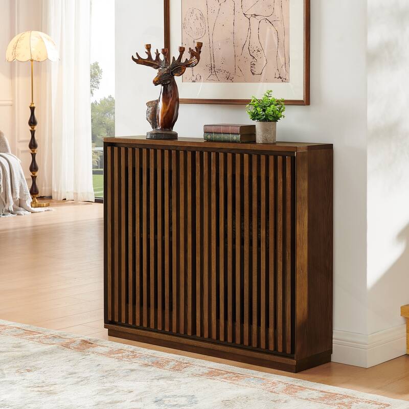 Charming Mid Century Modern Sideboard Cabinet with Versatile Storage Options