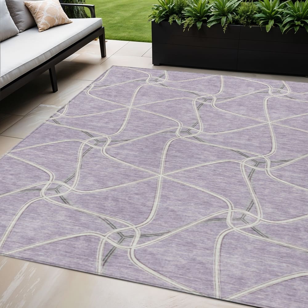 HomeRoots Geometric Contemporary Rectangle Outdoor Rug