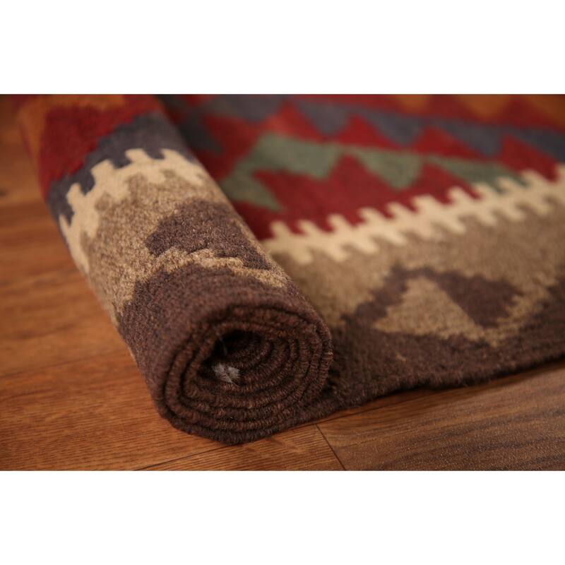 Reversible Kilim Rug Hand-woven Oriental Wool Foyer Carpet - 3'3" x 4'10"