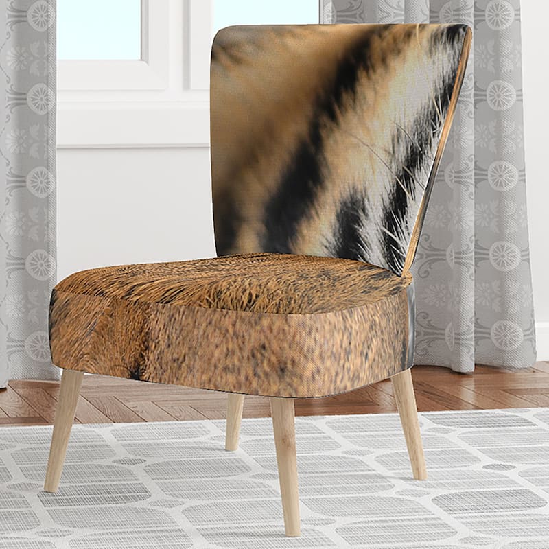 Designart "Bengal Tiger Eyes" Upholstered Modern Accent Chair - Arm Chair