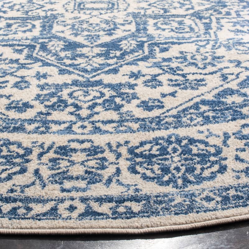SAFAVIEH Brentwood Þordis Oriental Medallion Rug