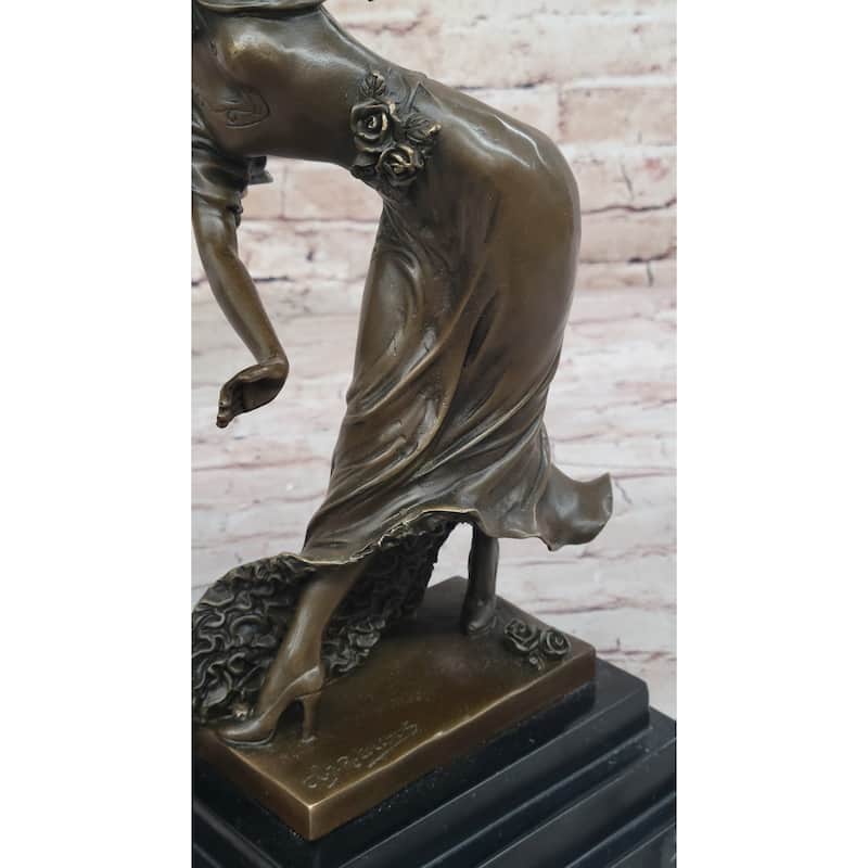 Spanish Flamenco Dancer Young Woman - Bronze Sculpture On Marble Base