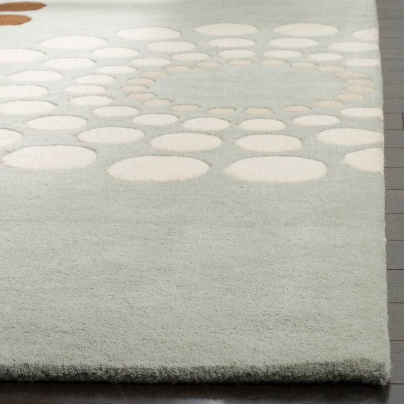 SAFAVIEH Handmade Soho Caroline Floral N.Z. Wool Rug