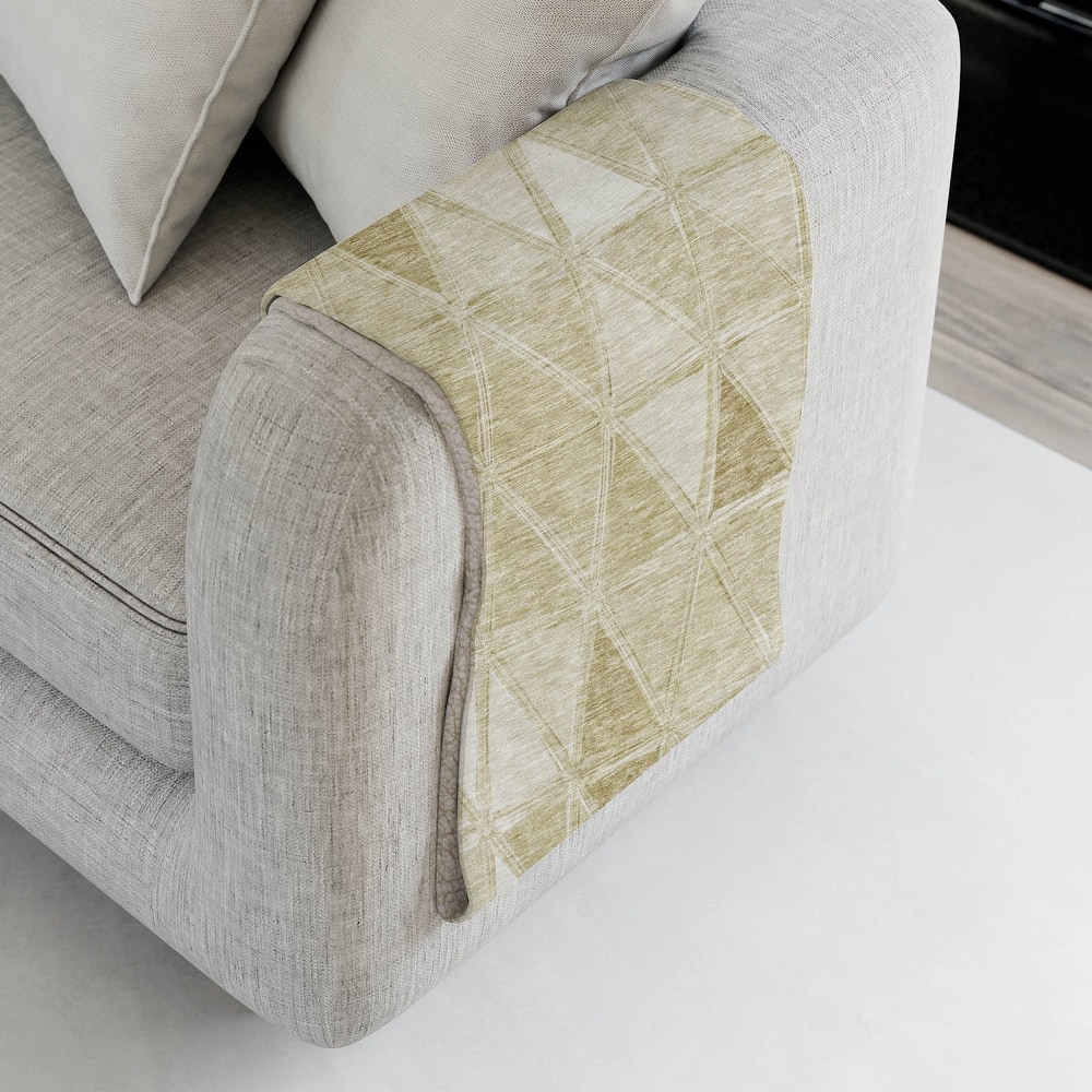 Premium Machine Washable Modern Diamonds Sherpa Throw Blanket