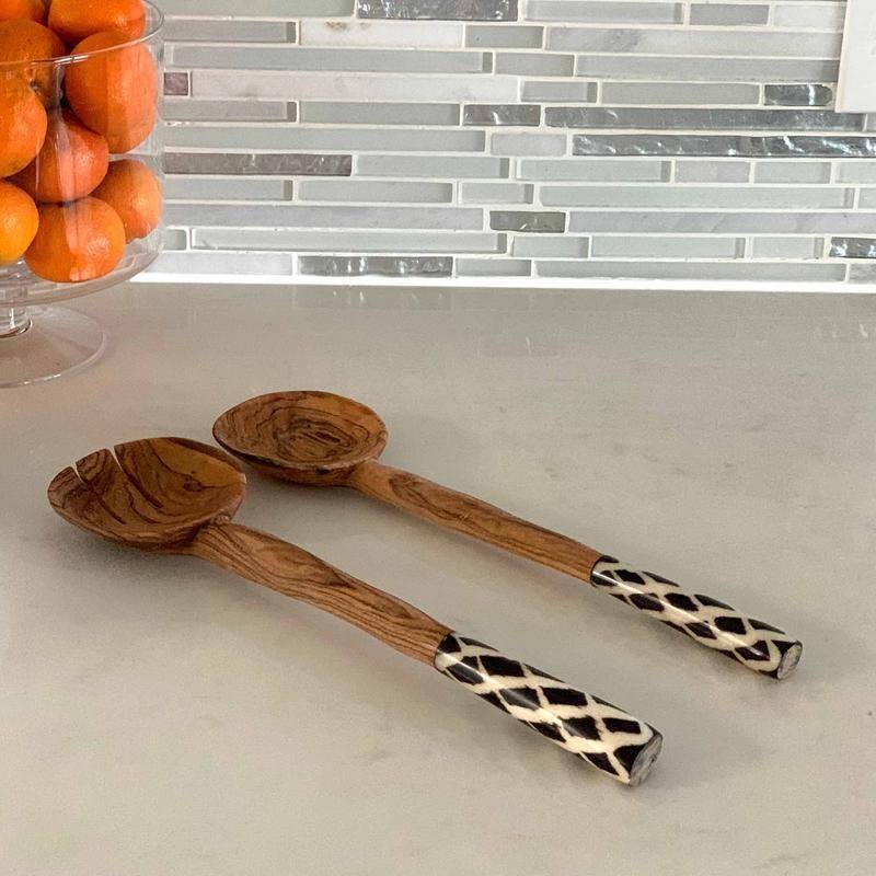 Handmade Olive Wood Serving Utensils with Natural Batik Bone Handles (Kenya)