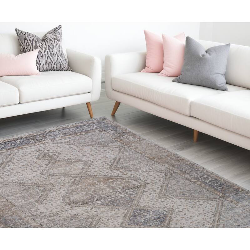 Bigi Distressed Abstract Modern Stain Resistant Woven Area Rug By HomeRoots - 7' X 10' - Cream/Onyx - Rectangle