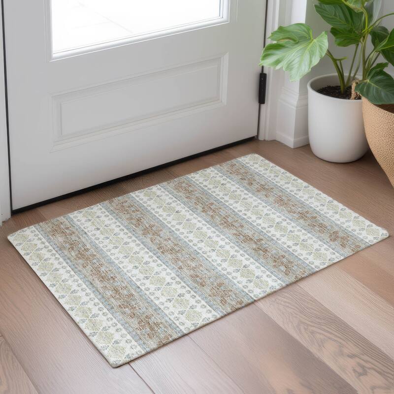 Machine Washable Indoor/ Outdoor Stripe Sochi Chantille Rug
