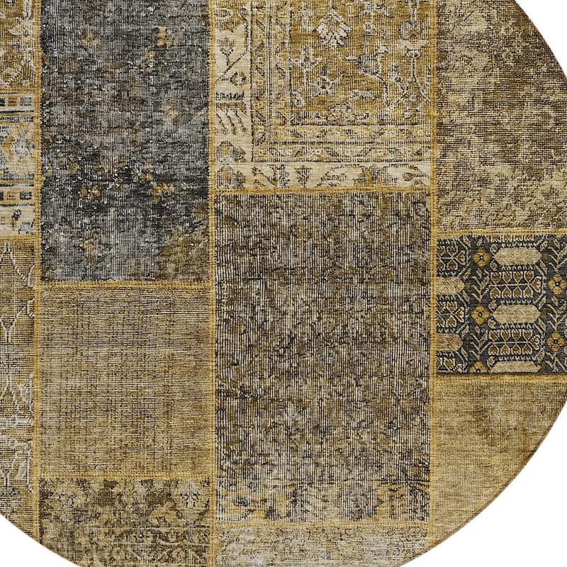 HomeRoots Patchwork Transitional Rectangle Outdoor Rug