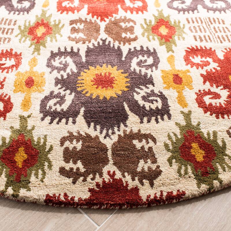 SAFAVIEH Handmade Soho Jaqueline Festive N.Z. Wool Rug