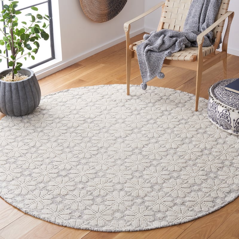 SAFAVIEH Handmade Vermont Jolie Wool Rug - 6' Round - Ivory/Grey