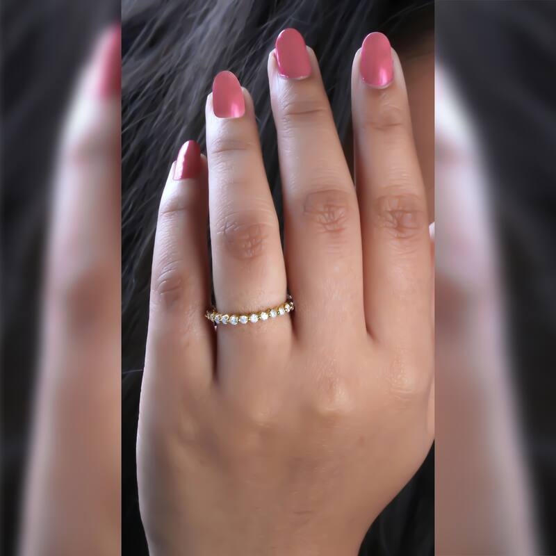 3/4ct TDW Diamond Eternity Wedding Band in 14K Gold for Women