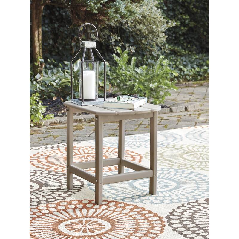 Signature Design by Ashley Sundown Treasure 3-Piece Outdoor Package - 31.25" W x 35.25" D x 37.13" H