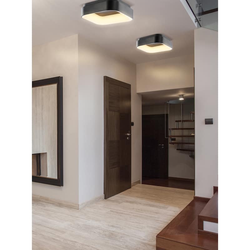 Cursive 17.7" Integrated LED Metal Flush Mount Ceiling Light, Black by JONATHAN Y
