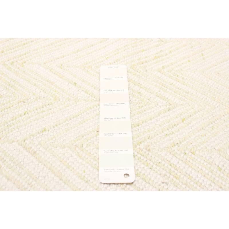 Sienna White Rug 5'1" x 8'2" - 5'1 x 8'2