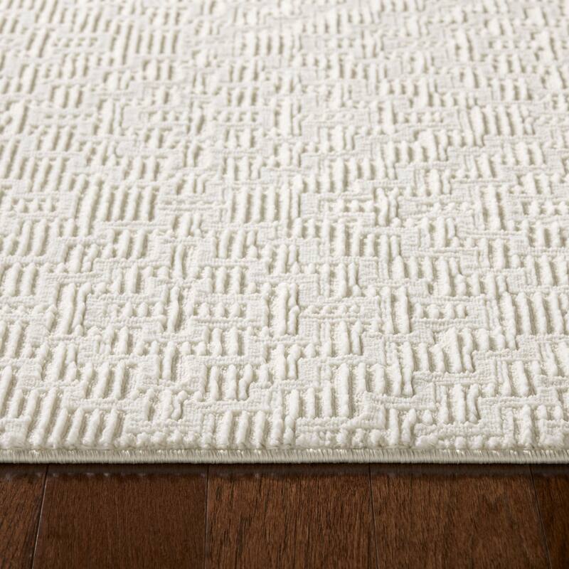 TOWN & COUNTRY LUXE Tretta High-Low Area Rug