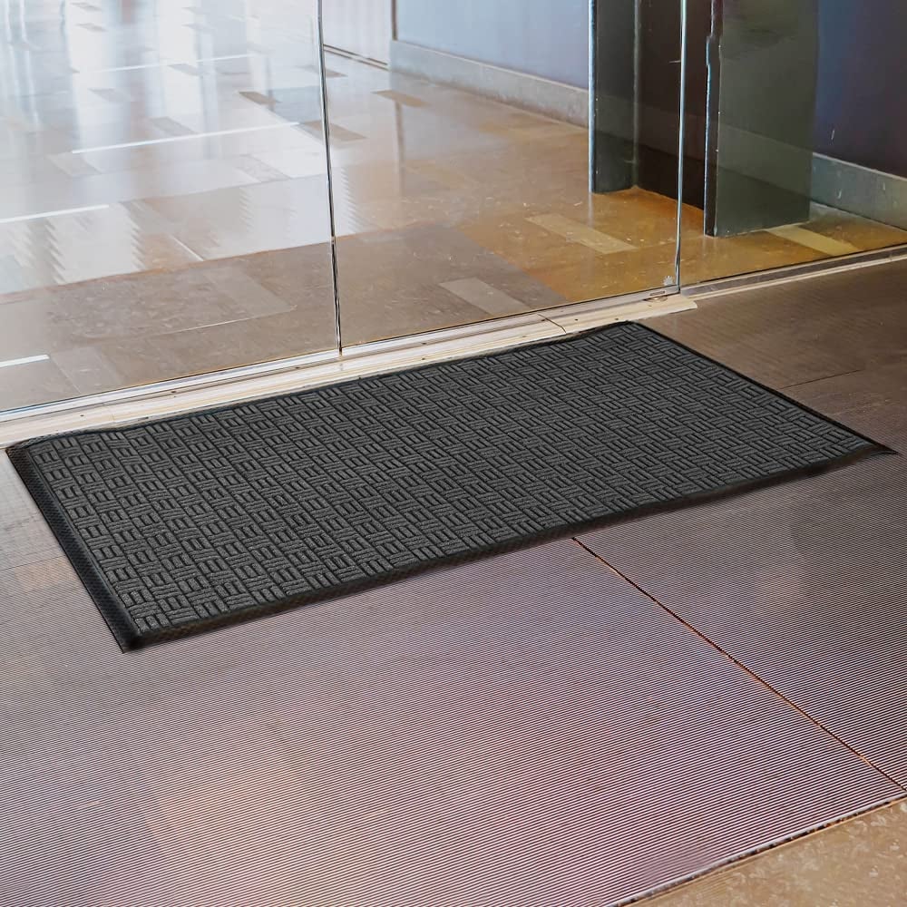 https://ak1.ostkcdn.com/images/products/is/images/direct/e403f3002e13913d1658ea2ce452666a99cd770b/Envelor-Door-Mat-Indoor-Outdoor-Low-Profile-Commercial-Entryway-Rug.jpg
