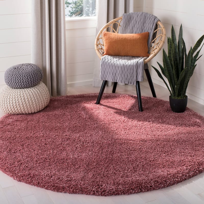 SAFAVIEH California Premium Shag Izat 2-inch Thick Area Rug - 6'7" Round - Rose