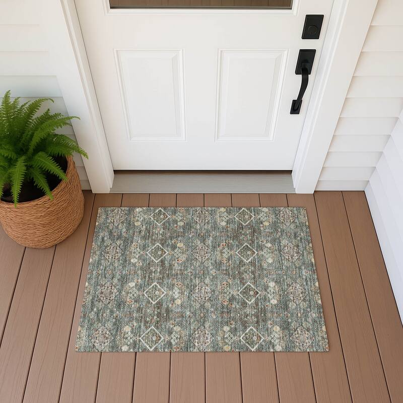 Machine Washable Indoor/ Outdoor Global Bidunga Chantille Rug - Basil - 1'8" x 2'6"