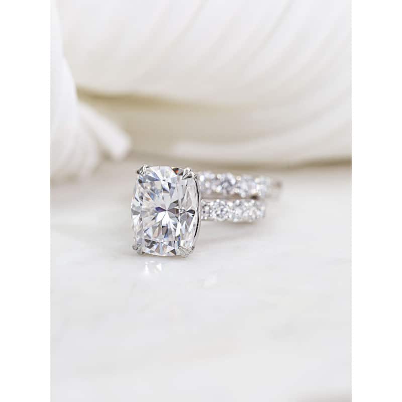 Kobelli 10.4 Carat Moissanite & Lab Grown Diamond 14k Solid Gold Cushion Bold Constance 2pc Bridal Set (GH/VS, DEF/VS)