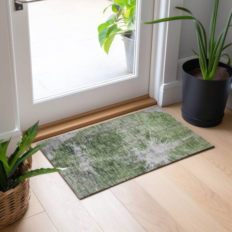 Machine Washable Indoor/ Outdoor Chantille Modern Tree Grain Rug - Aloe - 1'8" x 2'6"