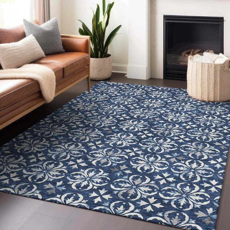 Machine Washable Indoor/ Outdoor Chantille Traditional Medallion Rug