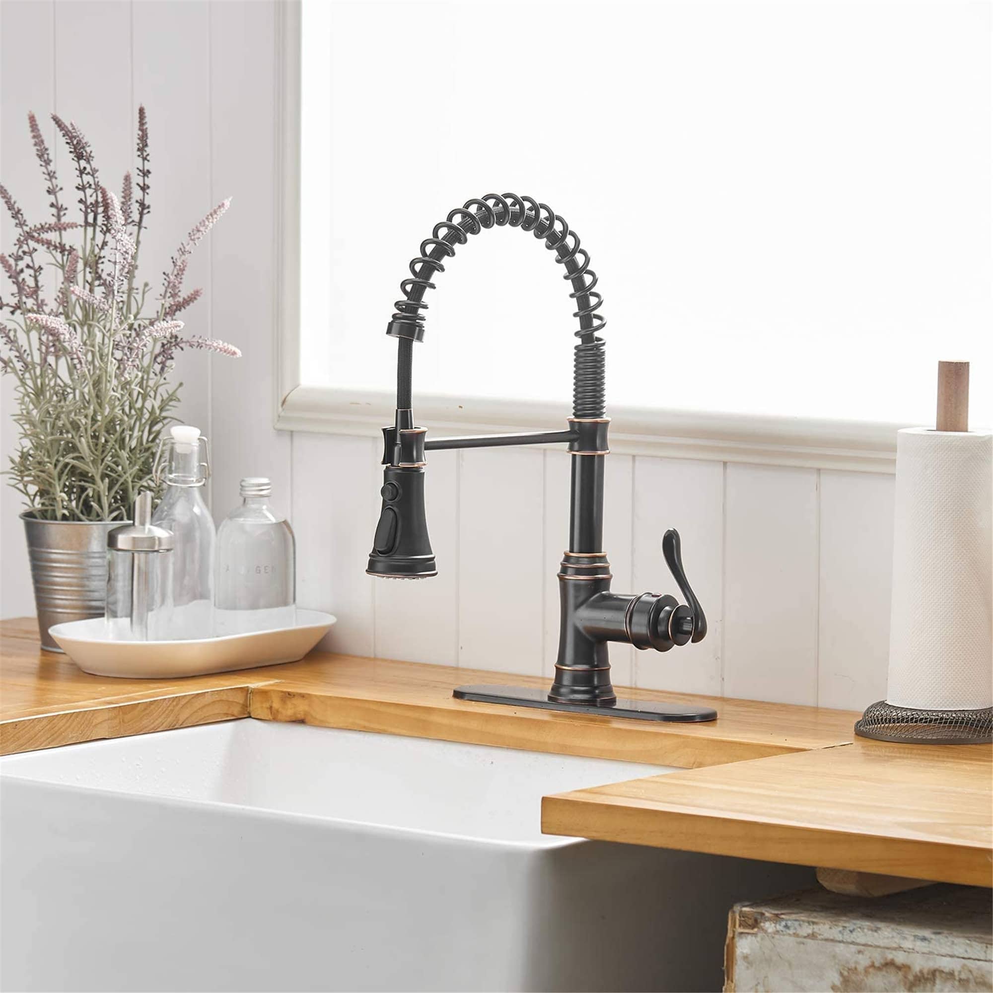 メーカー純正品[充電不要 1年保証] Black Stainless Kitchen Faucet with Pull Down Sprayer  WEWE, Single Handle Commercial Modern RV Laundry Stainless Steel Sink  Faucet with Soap Dispenser