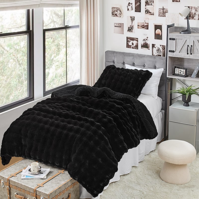 Snowball® Chunky Bunny - Coma Inducer® Oversized Comforter Set - Black - Twin XL