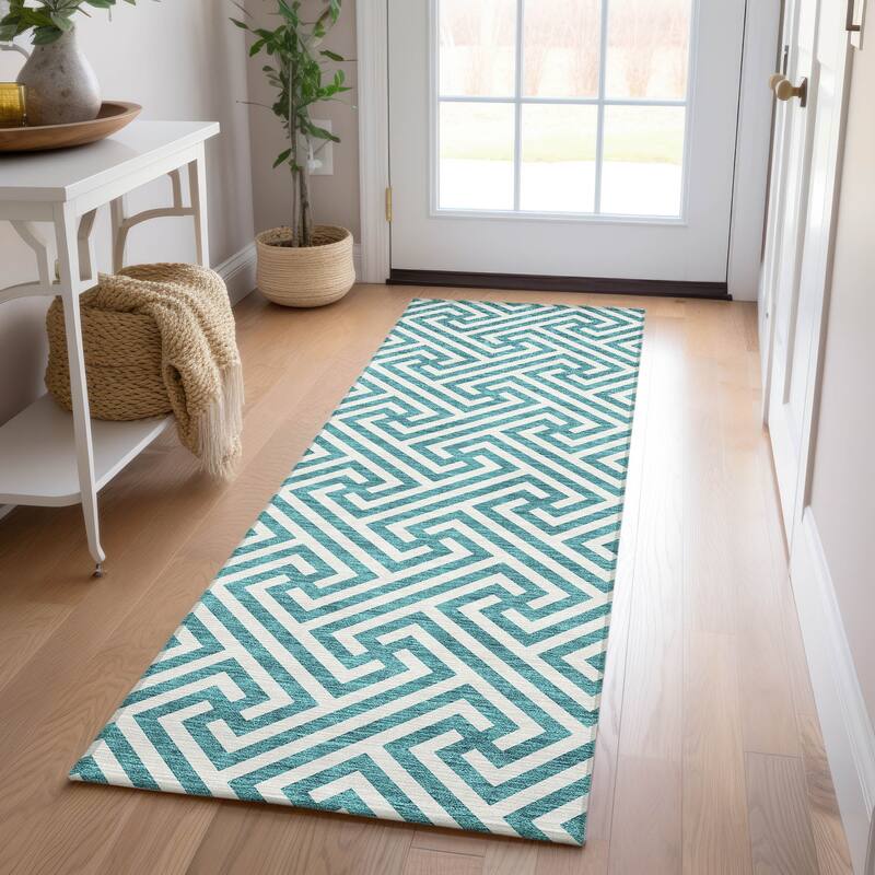 Machine Washable Indoor/ Outdoor Chantille Geo Modern Rug