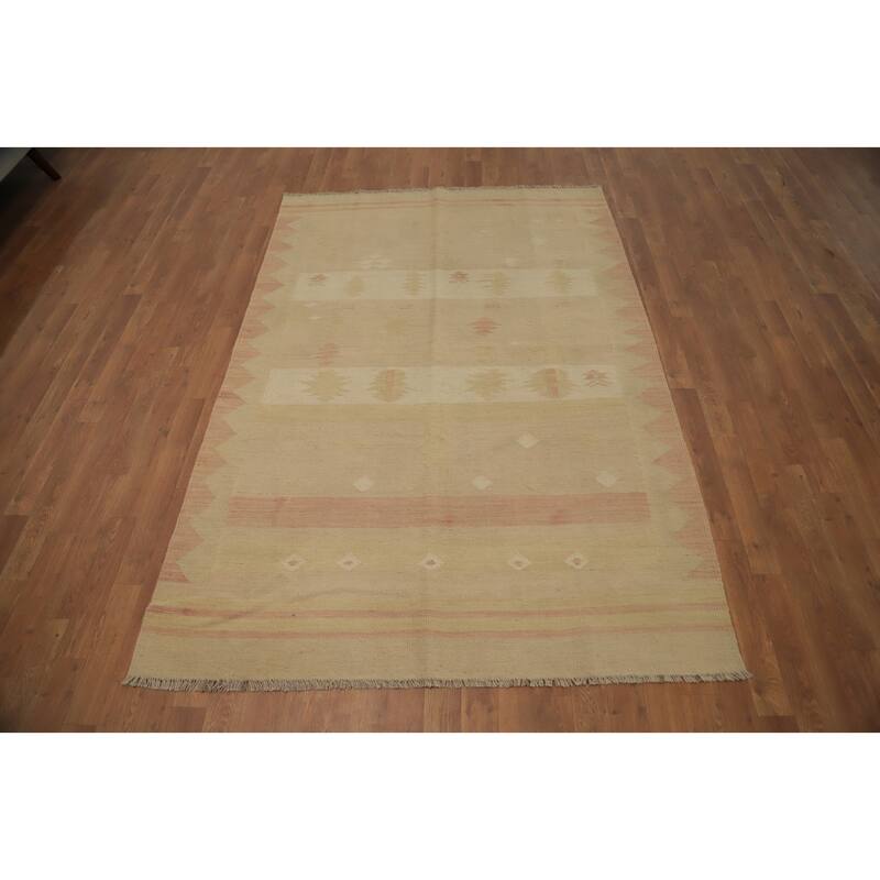 Hand Woven Oriental 100% Wool Carpet Southwestern Tribal Beige & Ivories Kilim Area Rug - 7' 0'' X 4' 9''
