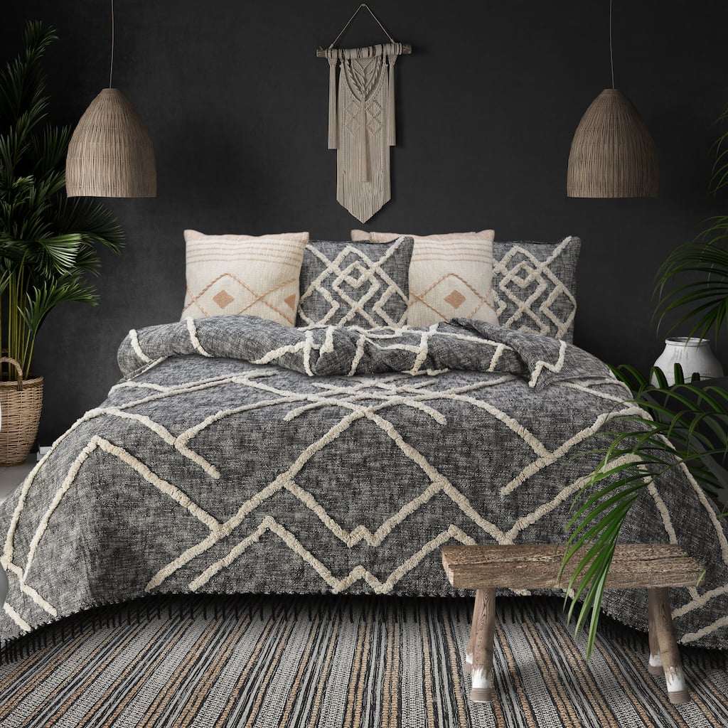 Sevita Tufted Geometric Diamond and Distressed Coverlet