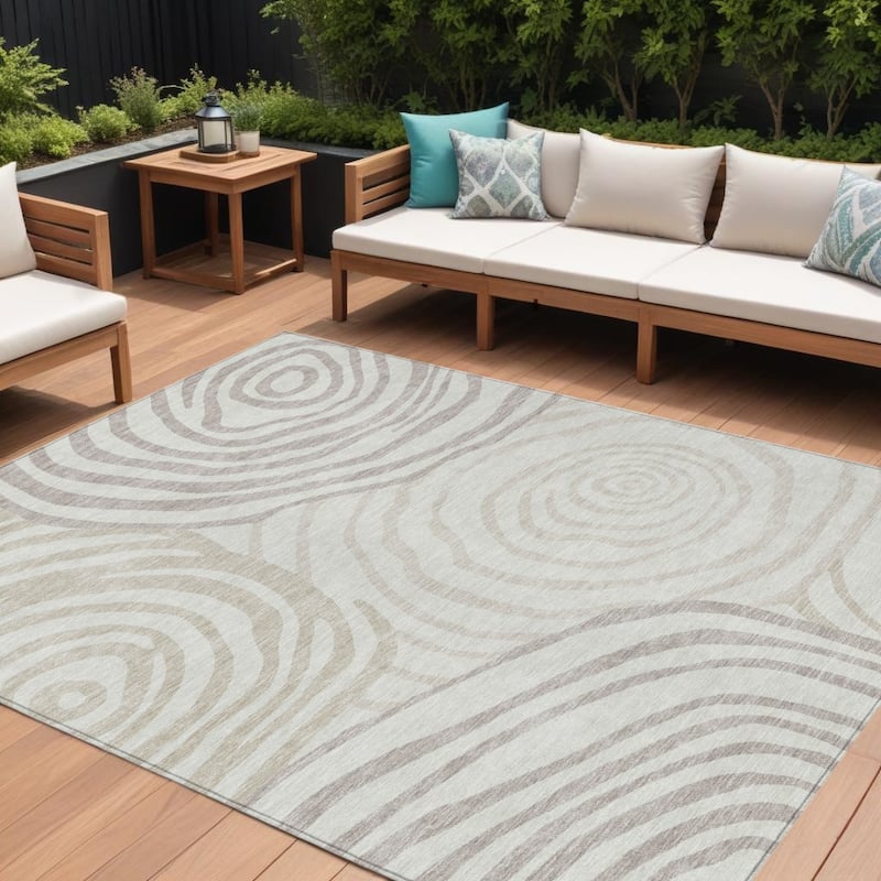 HomeRoots Abstract Transitional Rectangle Outdoor Rug - 8' X 10'