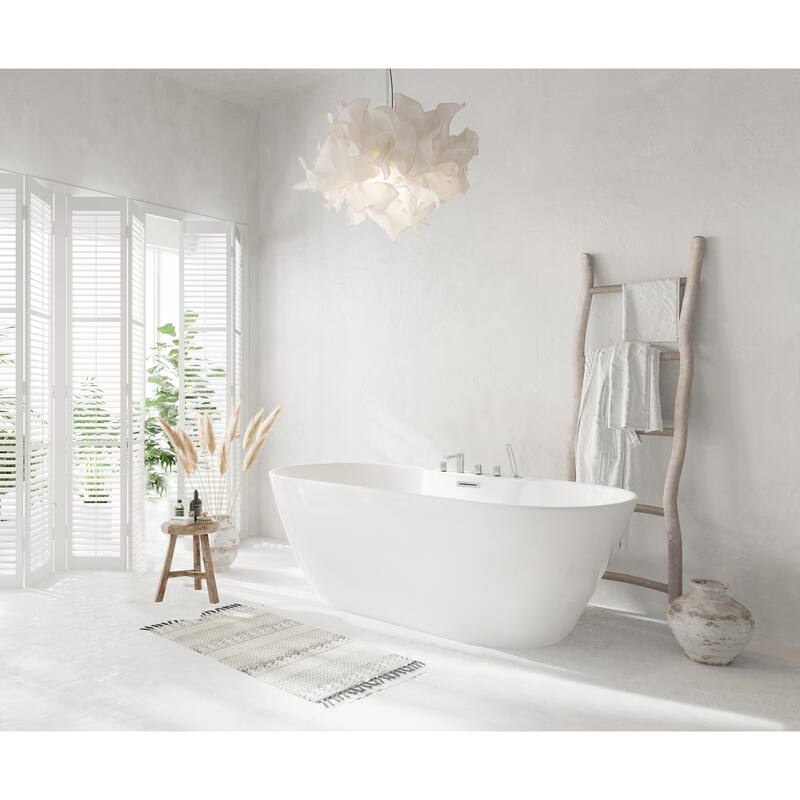 Nicolette Bathtub in Glossy White