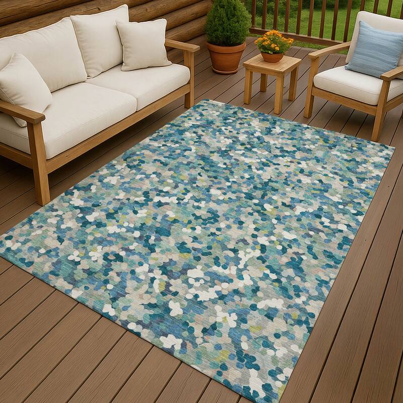 Machine Washable Indoor/ Outdoor Contemporary Halia Chantille Rug