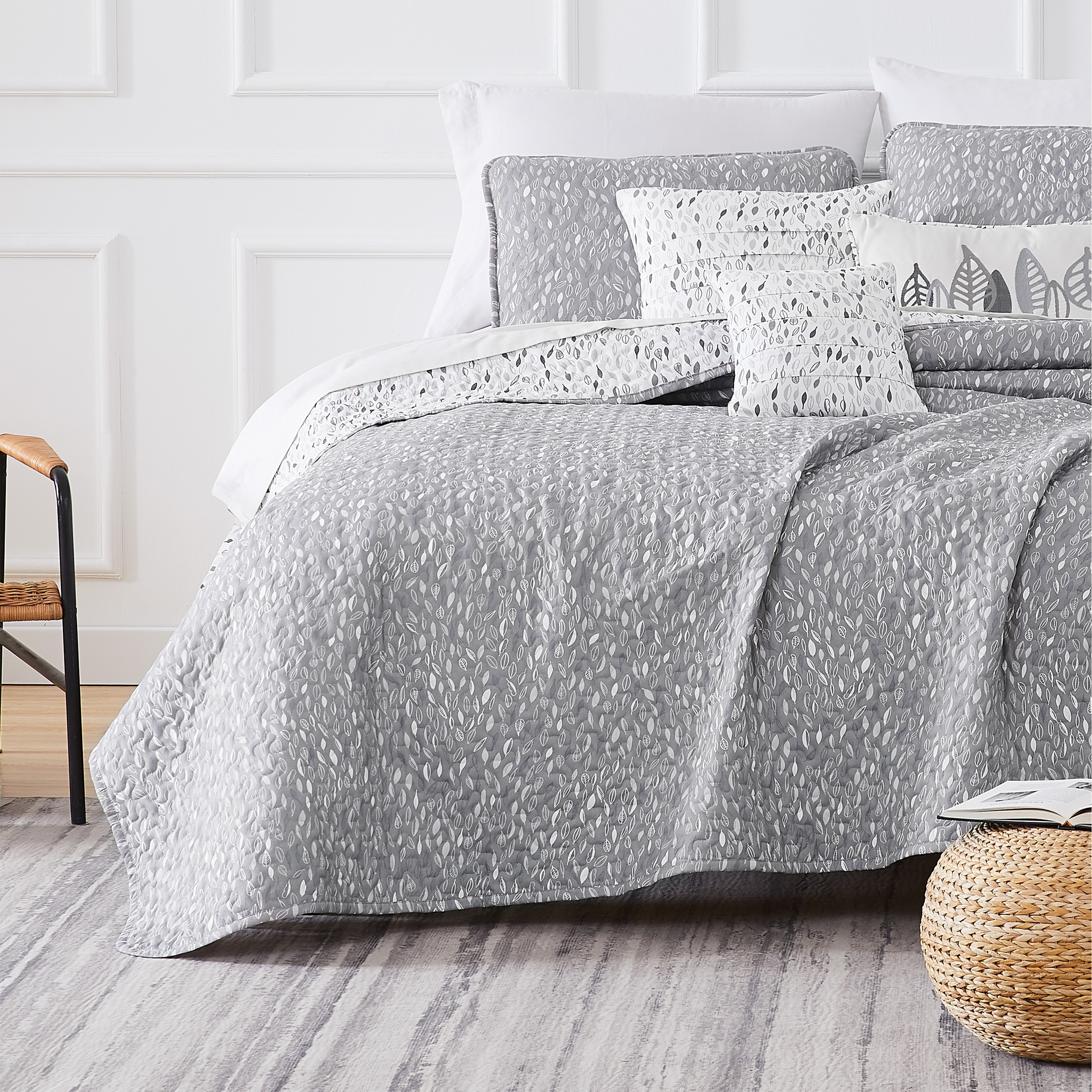 Botanical Quilts and Bedspreads - Bed Bath & Beyond