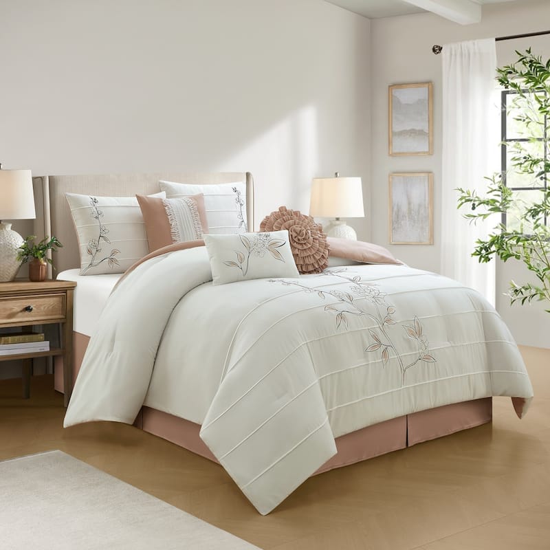 Nanshing Blair 7 Piece Botanical Comforter Set