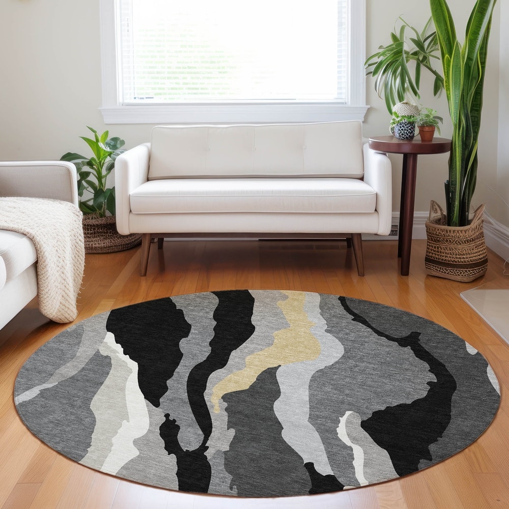 Machine Washable Indoor/ Outdoor Abstract Contemporary Chantille Rug