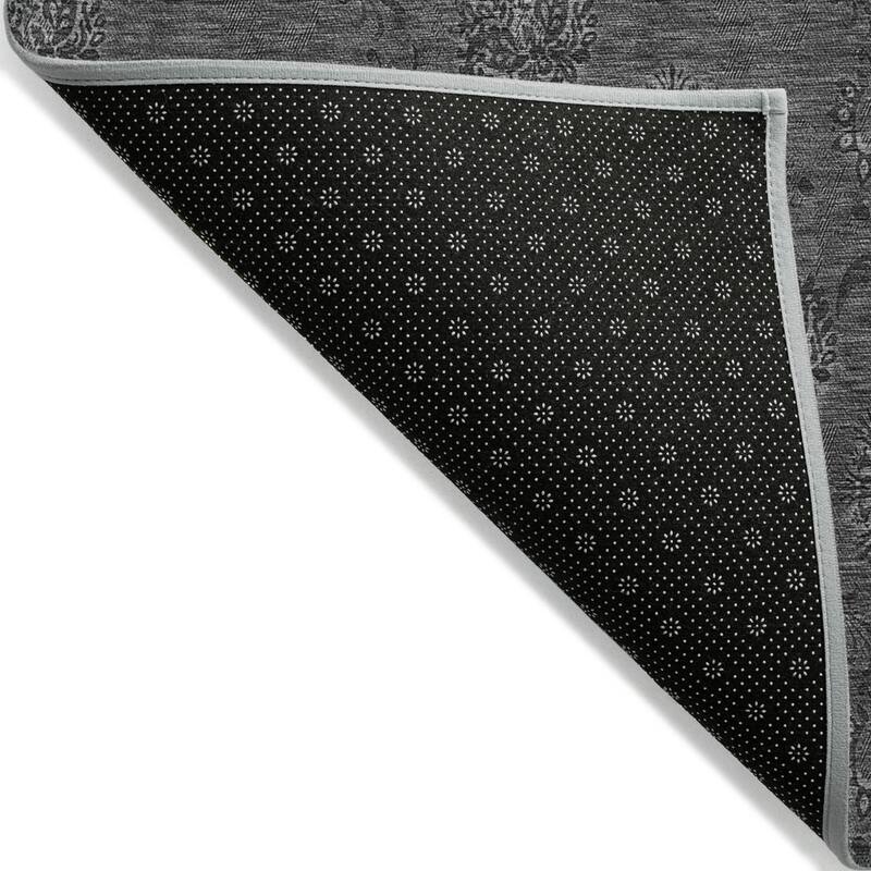 HomeRoots Floral Transitional Rectangle Outdoor Rug