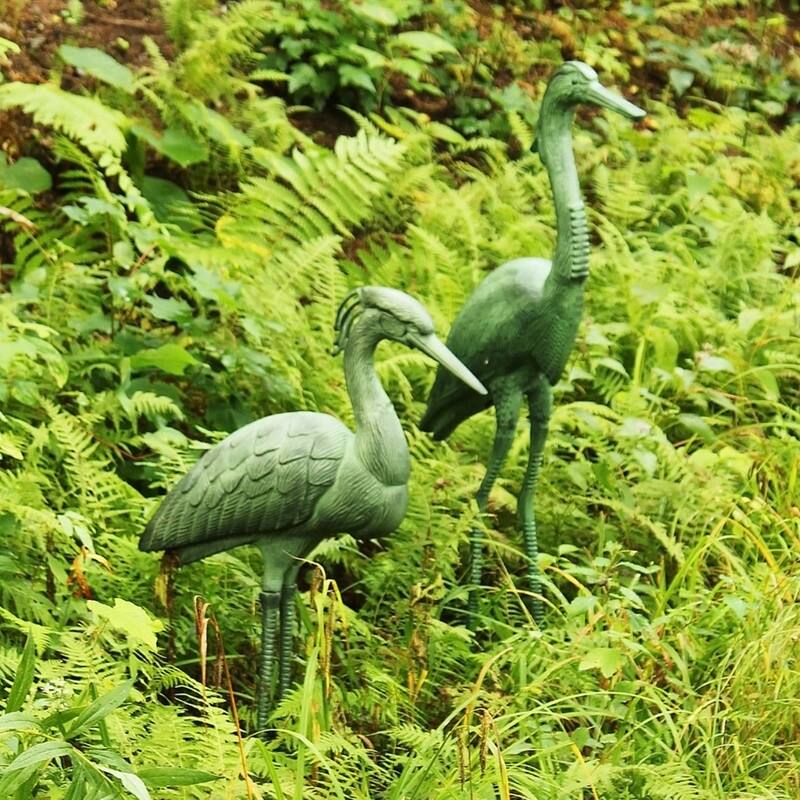 Achla Designs Stately Great Blue Heron, 31.5 Inch Tall, Blue-Grey Verdi Painted Finish