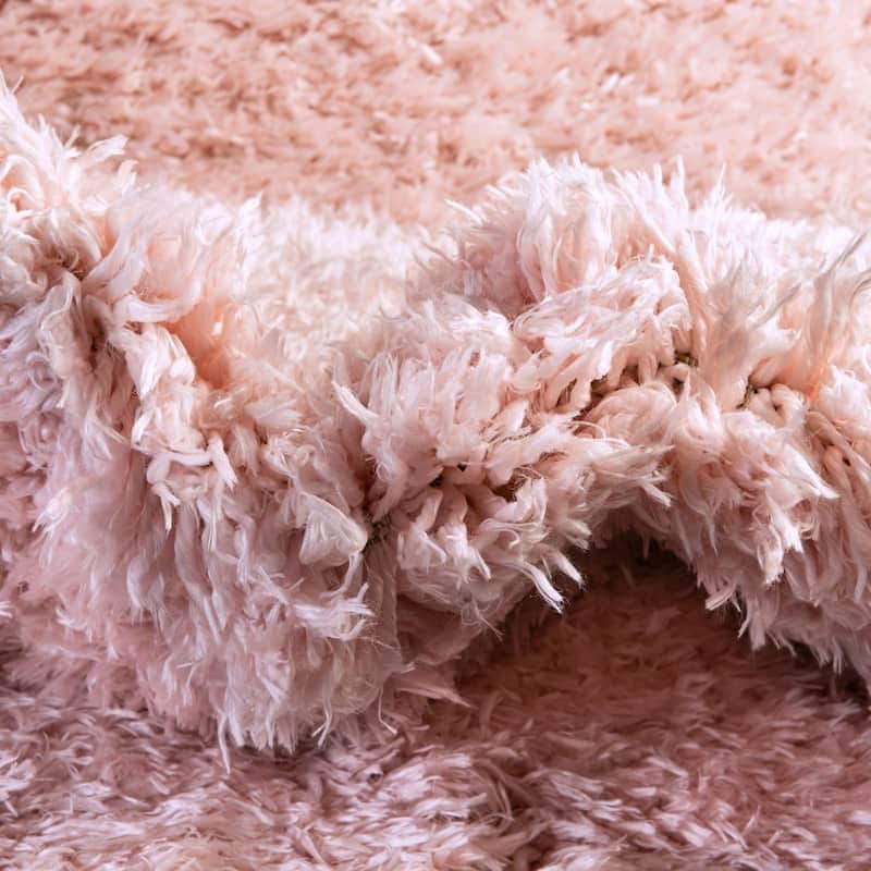 Shag Arum Shag Collection Area Rug