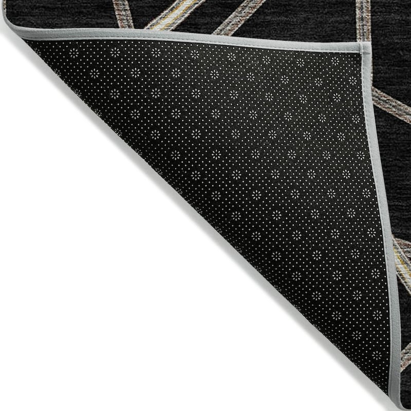 Machine Washable Indoor/ Outdoor Contemporary Links Chantille Rug