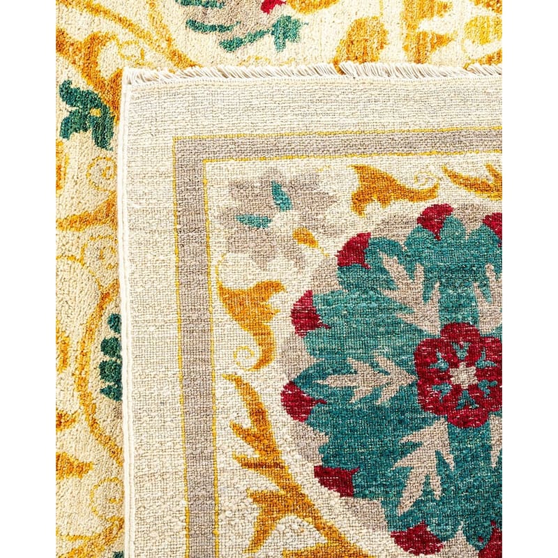 Overton Handknotted Wool Vintage Inspired Contemporary Suzani Ivory Area Rug - 18' 4" x 12' 3"